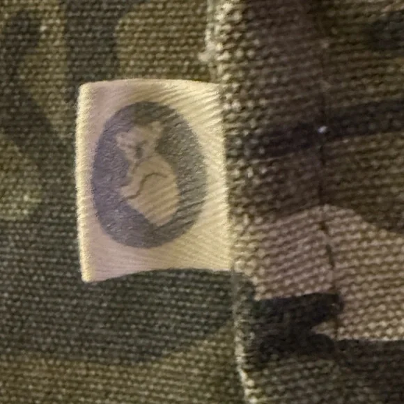 Quilted Koala Upright Tote Green Camo with Crossbody Strap - Picture 2 of 4